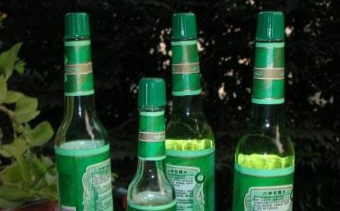 花露水成分與酒精飲料的安全辨析